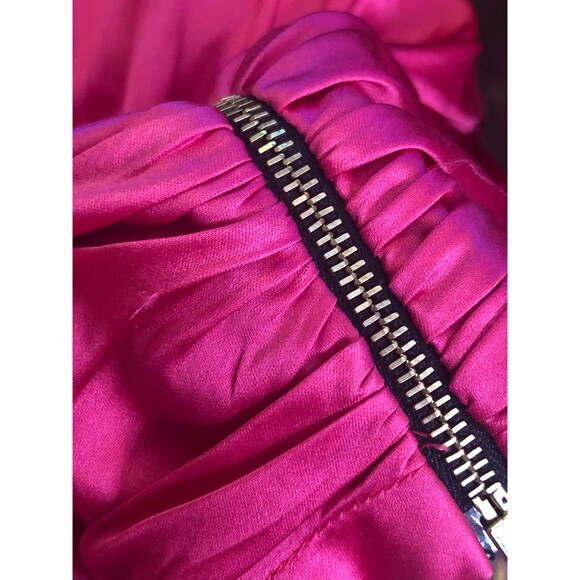 Y2K D & G. DOLCE & GABBANA SILK Ruched Pink Halter Top W/Exposed Zipper. As Is - Picture 10 of 10